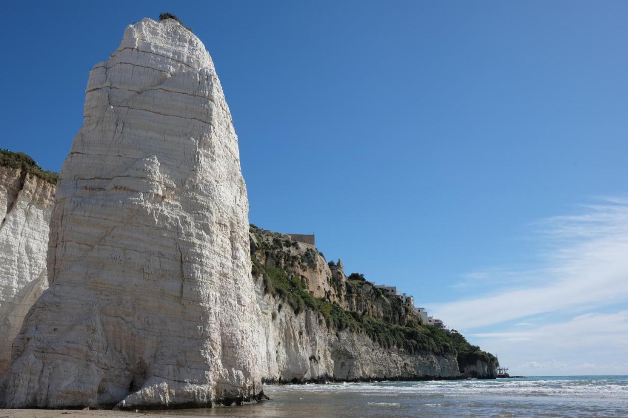 I Cavalieri B&B Vieste Bagian luar foto